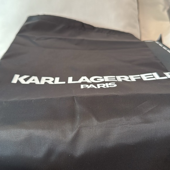 NWT Karl Lagerfeld Black & White Two-Way Bag - Picture 9 of 9